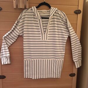 MELLODAY Cream and Navy Striped Hooded Pullover